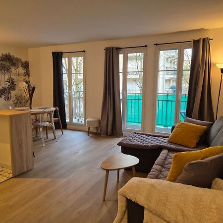 Appartement Cosy Pres Du Rer Chessy  Eksteriør bilde